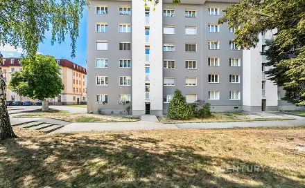 Pronájem bytu 3+1 64 m², Spolková, Plzeň - Lobzy
