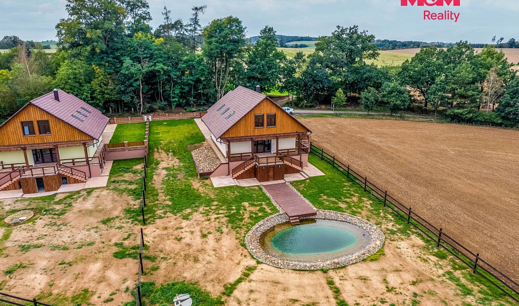 Prodej domu 221 m² s pozemkem 1 624 m², Trhový Štěpánov – náhled fotky 3