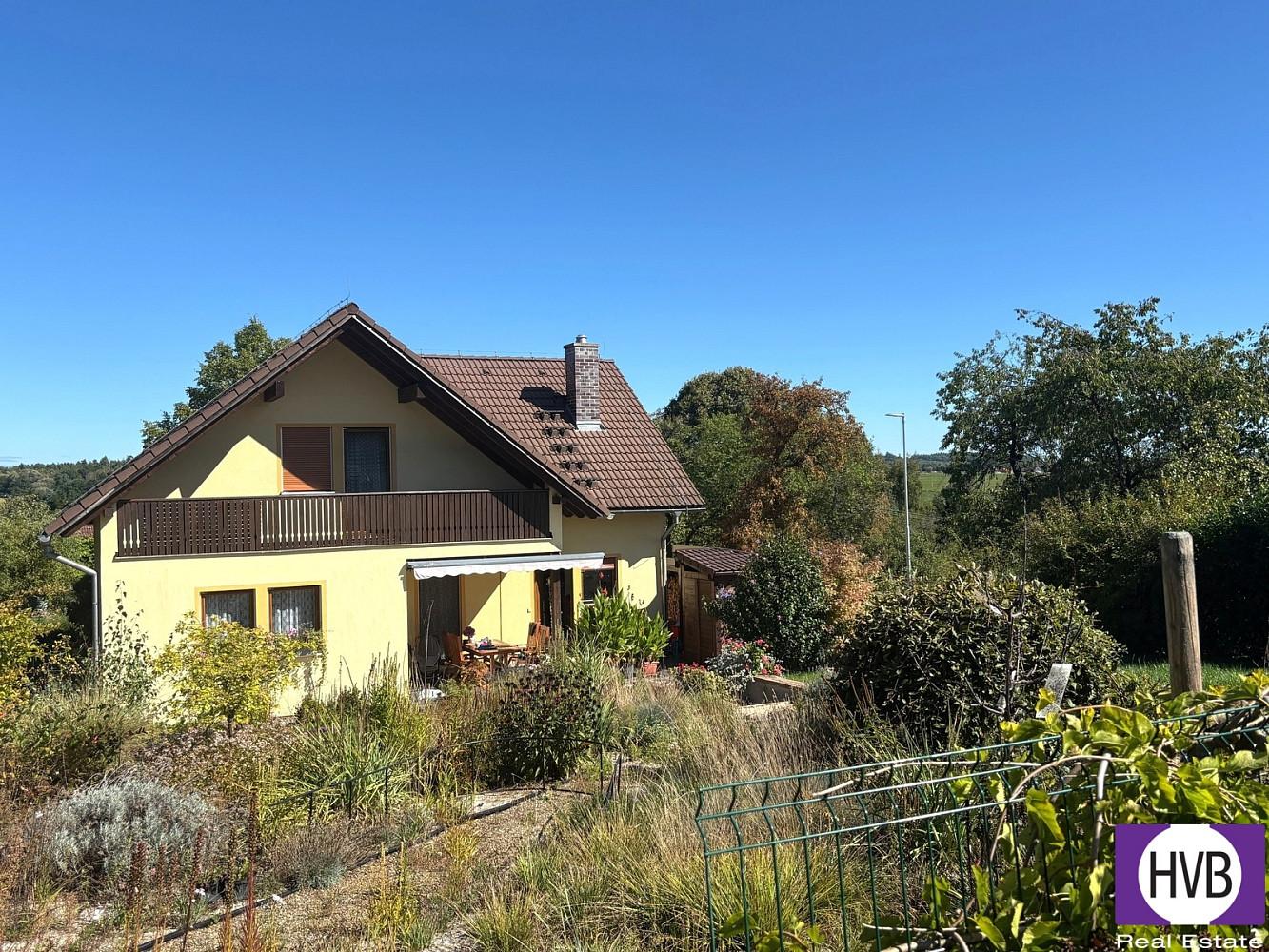 Prodej domu 168 m² s pozemkem 1 218 m² — photo 2