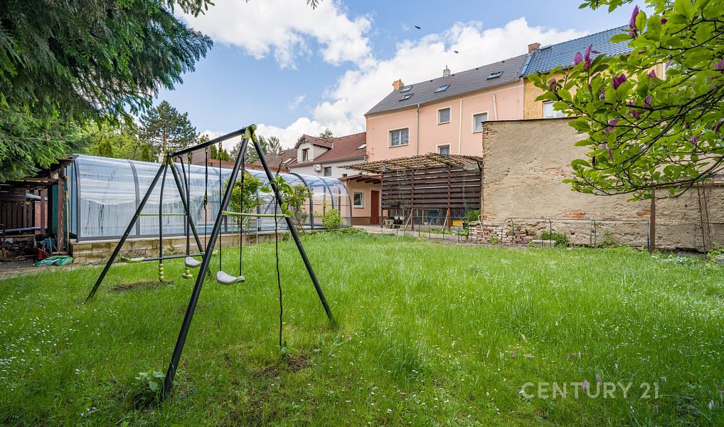 Prodej domu 241 m² s pozemkem 428 m², Chlumec – náhled fotky 5