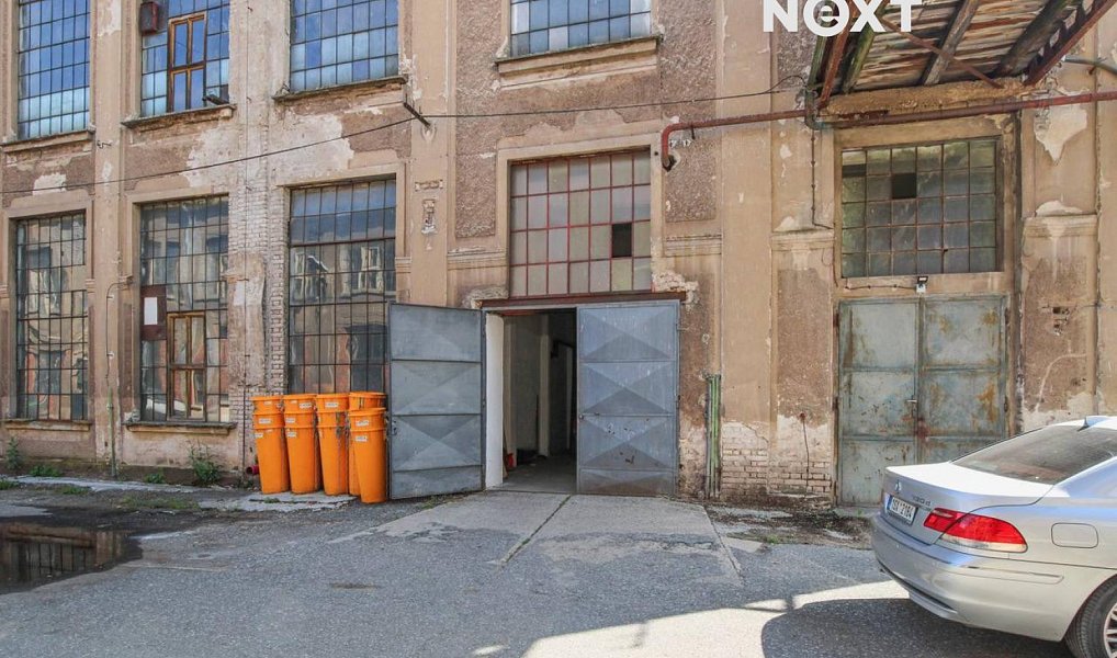 Pronájem skladovacích prostor 1 800 m², Roztoky – náhled fotky 8