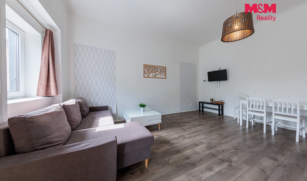 Prodej nájemního domu, činžáku 327 m², Hroznětín – náhled fotky 16