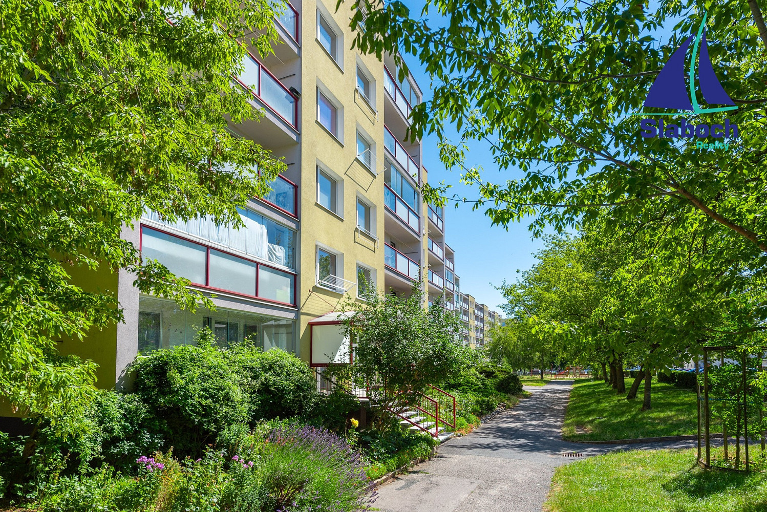 Prodej bytu 3+1 80 m² — photo 2