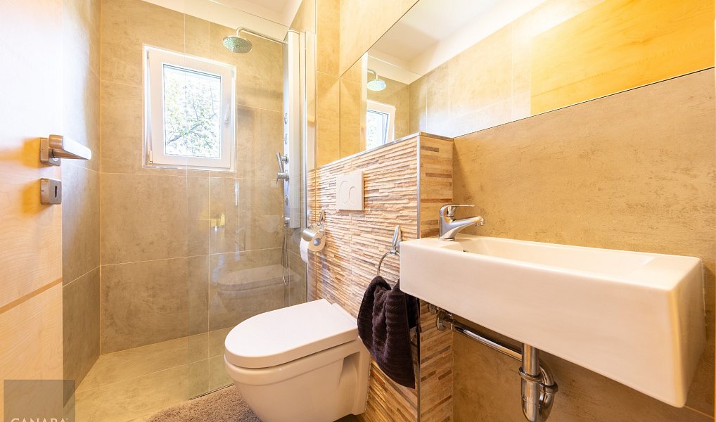 Prodej domu 136 m² s pozemkem 1 m², Kolín – náhled fotky 10