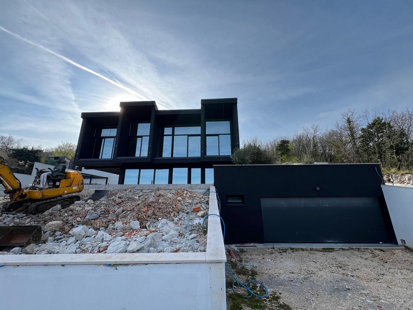 Prodej domu 275 m² s pozemkem 1 200 m²