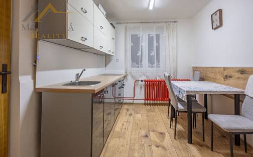 Pronájem bytu 4+1 82 m², Husova, Soběslav - Soběslav II, okres Tábor