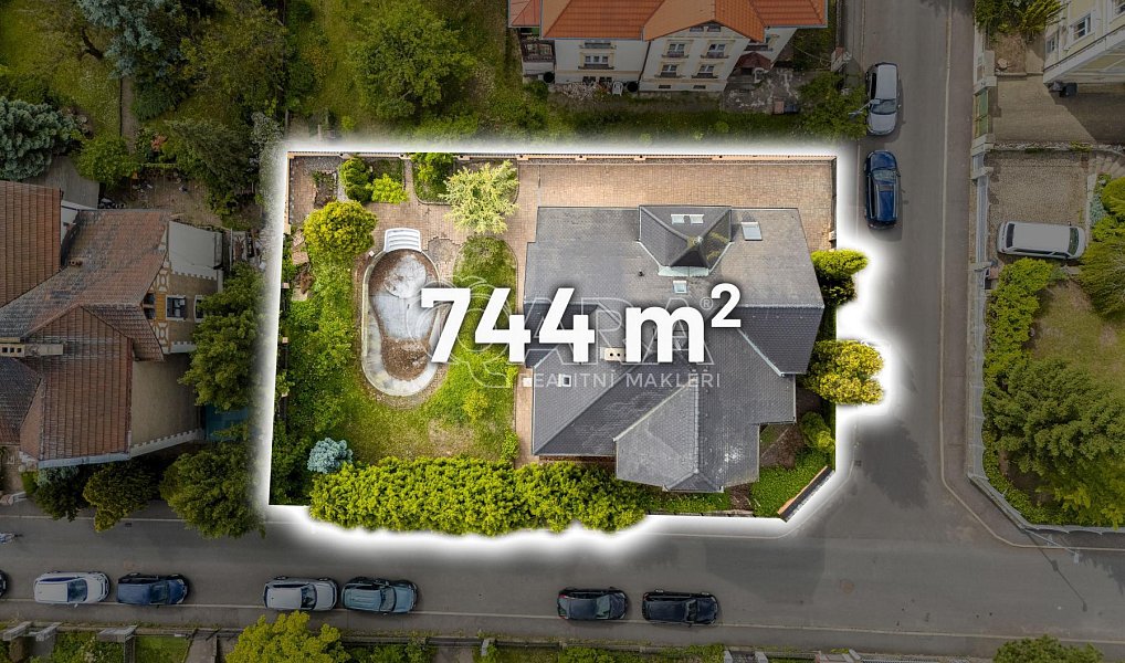 Prodej domu 343 m² s pozemkem 744 m², Litoměřice – náhled fotky 33
