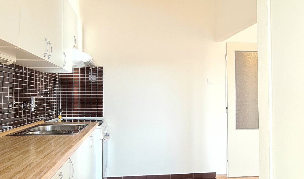 Pronájem bytu 3+1 76 m², Praha – náhled fotky 6