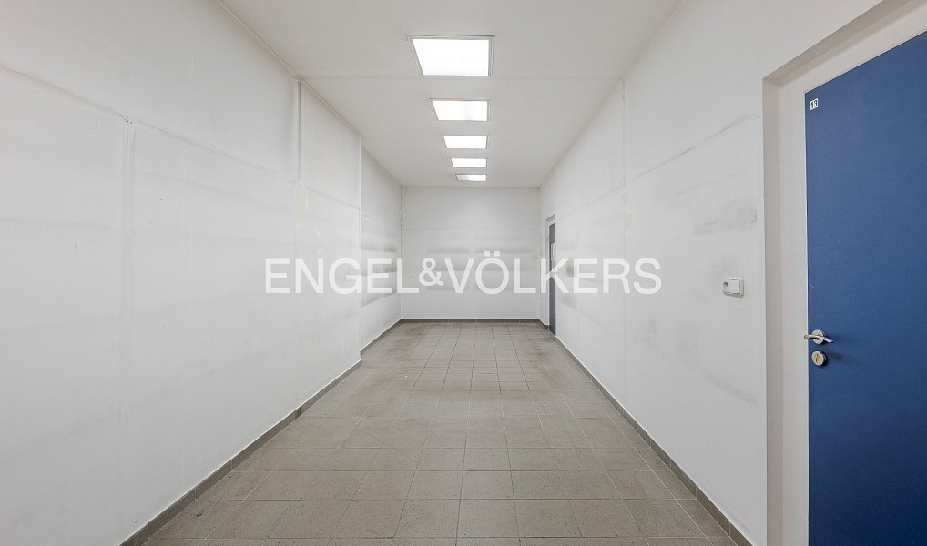 Pronájem obchodních prostor 224 m², Praha – náhled fotky 6