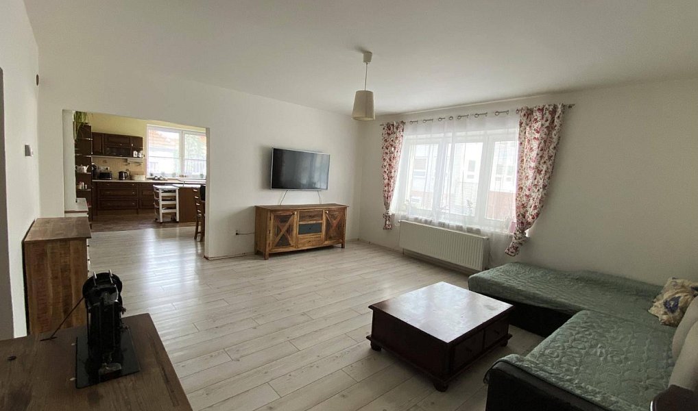 Prodej domu 261 m² s pozemkem 218 m², Slavkov u Brna – náhled fotky 4