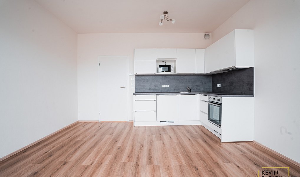 Pronájem bytu 1+kk, 30 m², Sadová - Brno-město, Brno