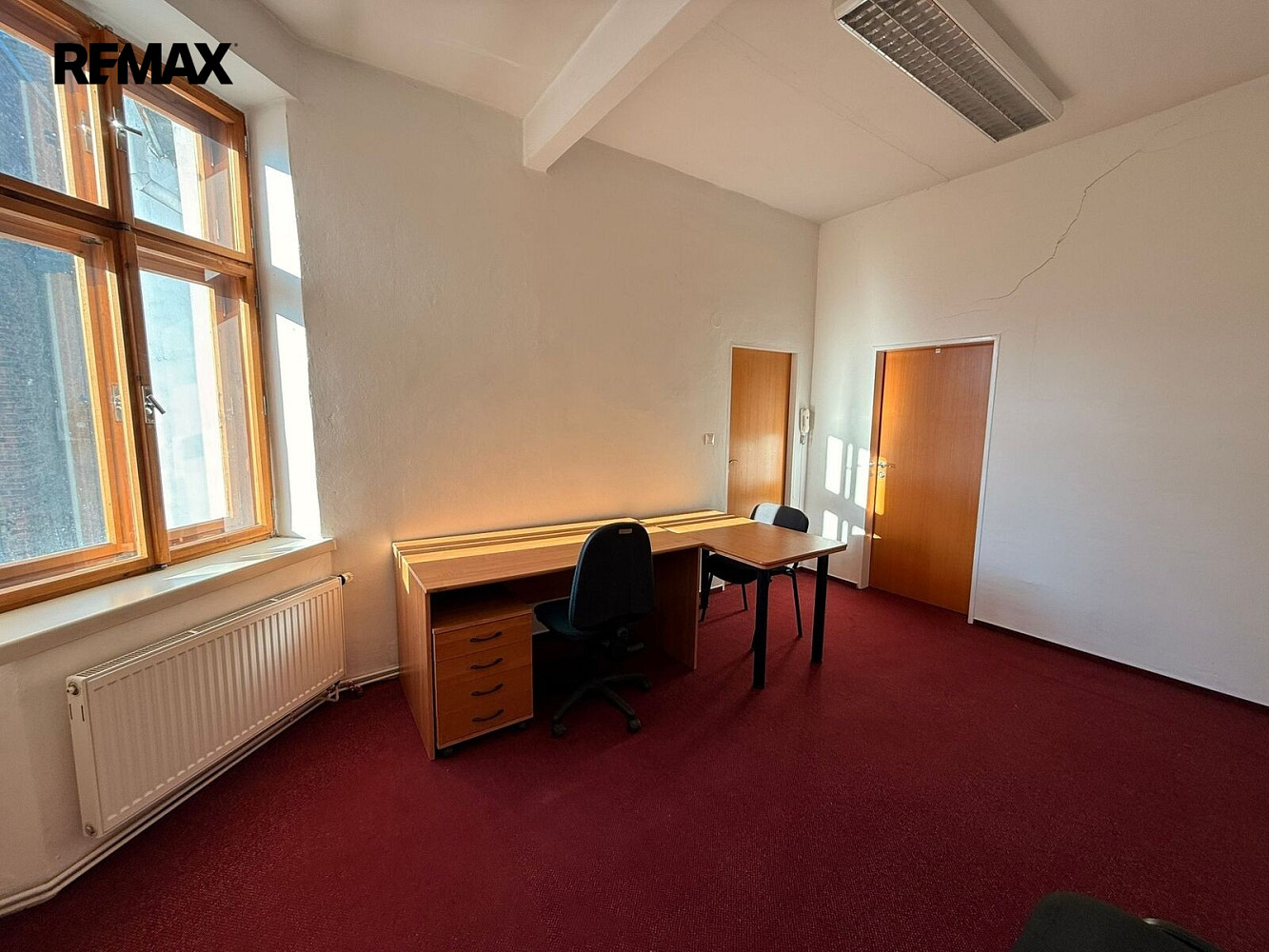 Pronájem kanceláře 41 m² – fotografie 3
