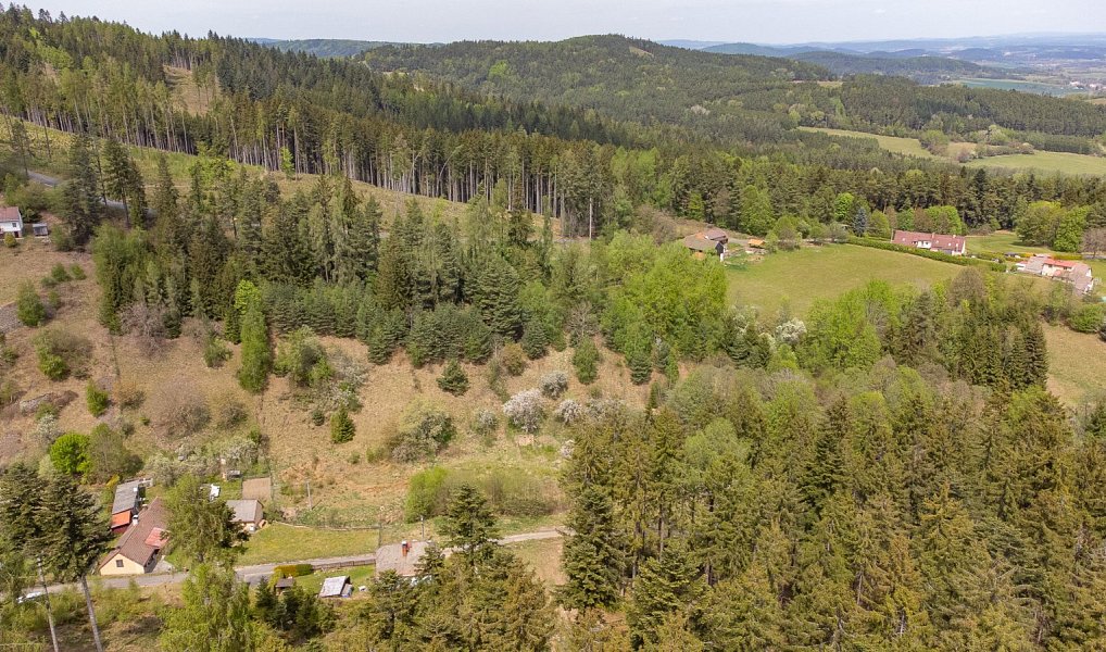 Prodej komerčního pozemku 15 955 m², Žihobce – náhled fotky 3