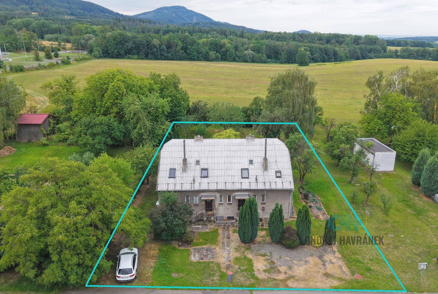 Prodej domu 400 m² s pozemkem 1 968 m² – fotografie 2