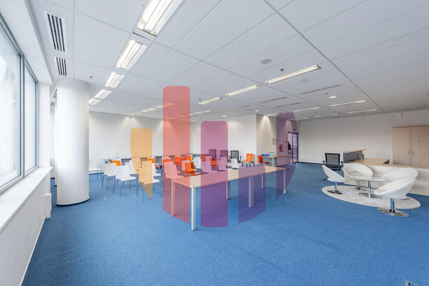 Pronájem kanceláře 300 m² — photo 4