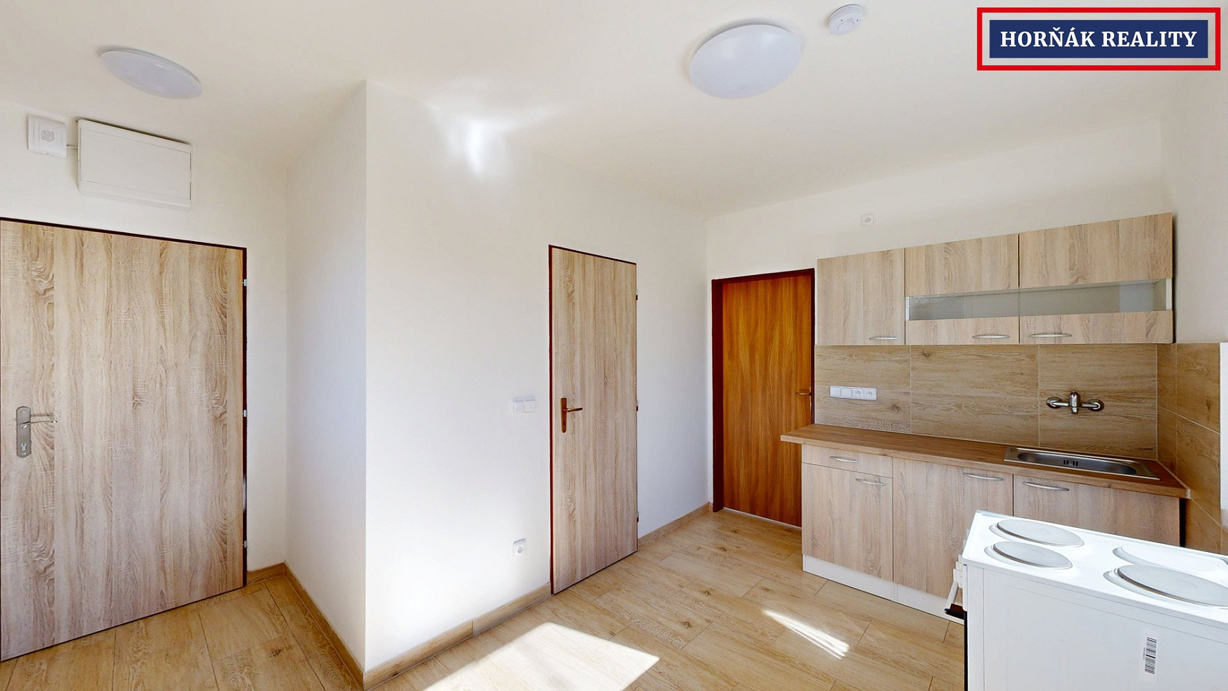 Pronájem bytu 1+1 34 m²