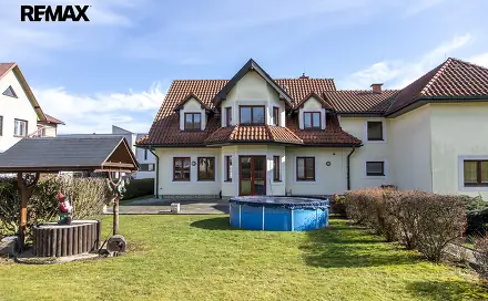 Prodej domu 302 m² s pozemkem 1 176 m², Ratiboř, okres Vsetín