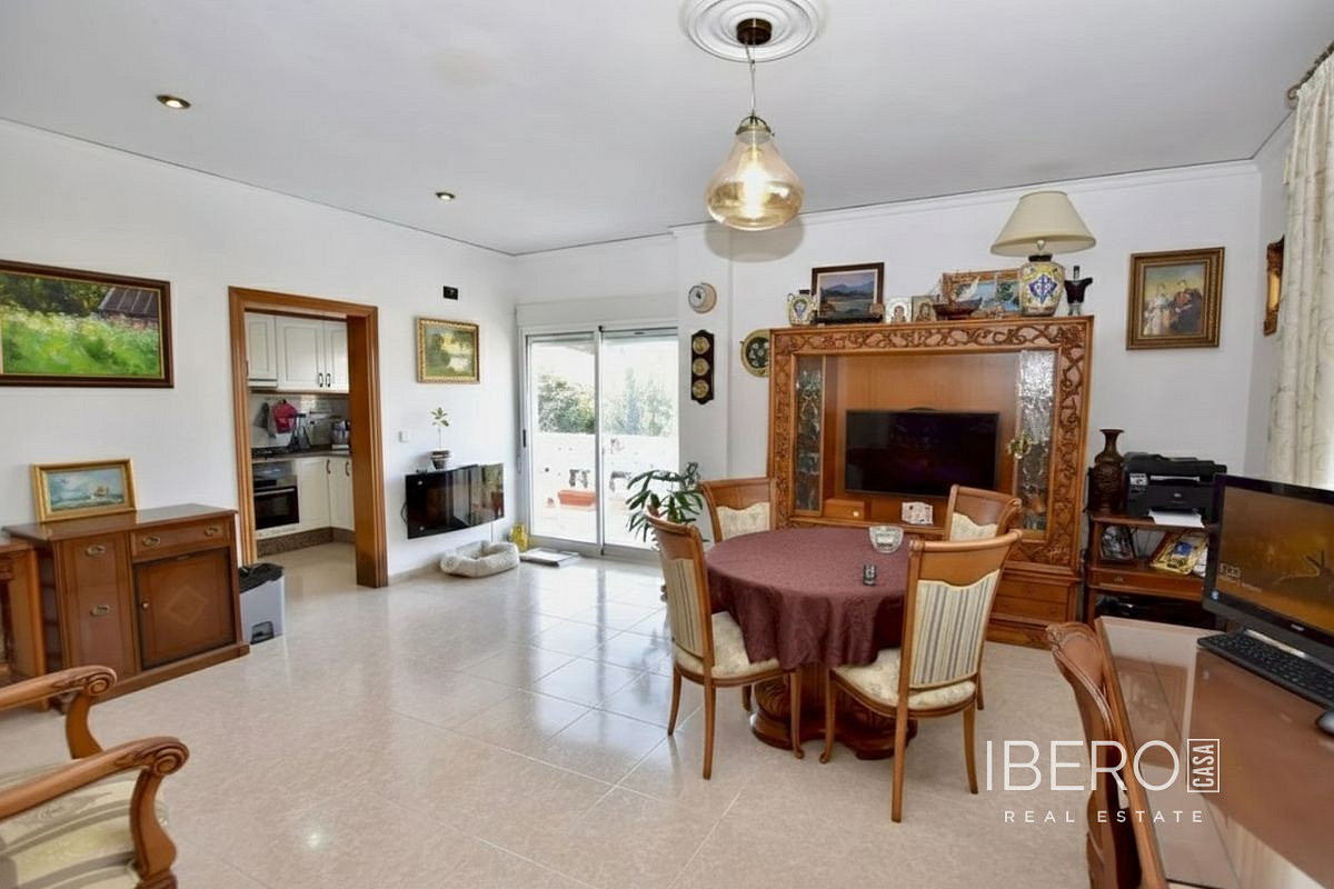 Prodej domu 314 m² s pozemkem 1 400 m² - View 5