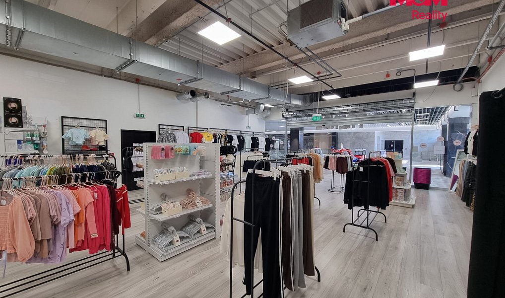 Pronájem obchodních prostor 119 m², Hradec Králové – náhled fotky 5
