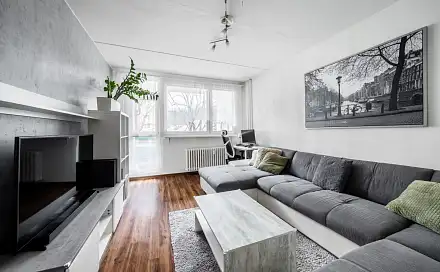 Prodej bytu 4+1 77 m², Popelnicová, Plzeň - Doubravka