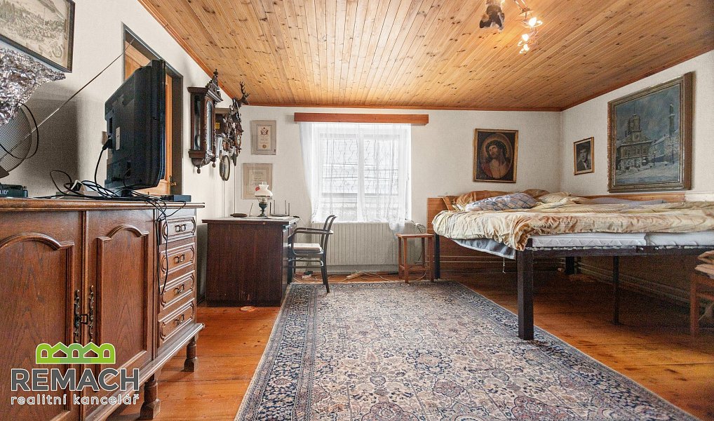 Prodej domu 260 m² s pozemkem 1 743 m², Bezděkov nad Metují – náhled fotky 3