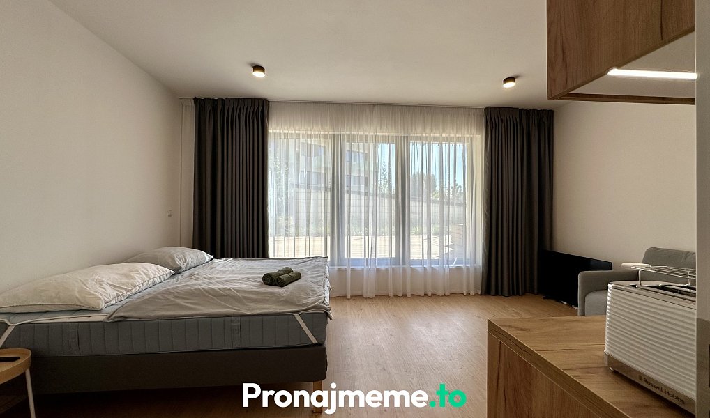 Pronájem bytu 1+kk 34 m², Znojmo – náhled fotky 4