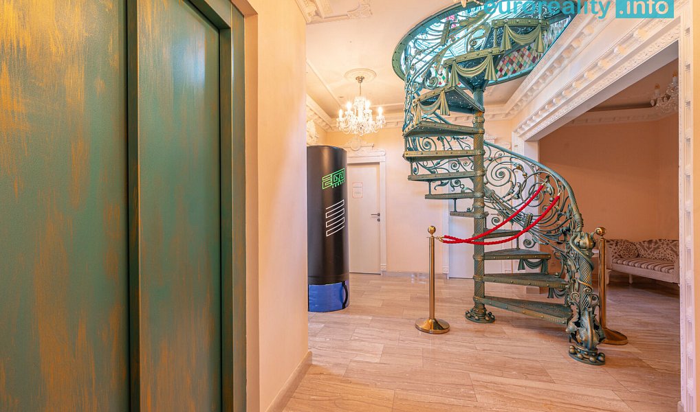 Pronájem obchodních prostor 20 m², Karlovy Vary – náhled fotky 3