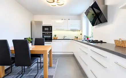 Pronájem bytu 3+1 109 m², Komenského, Ostrava - Poruba