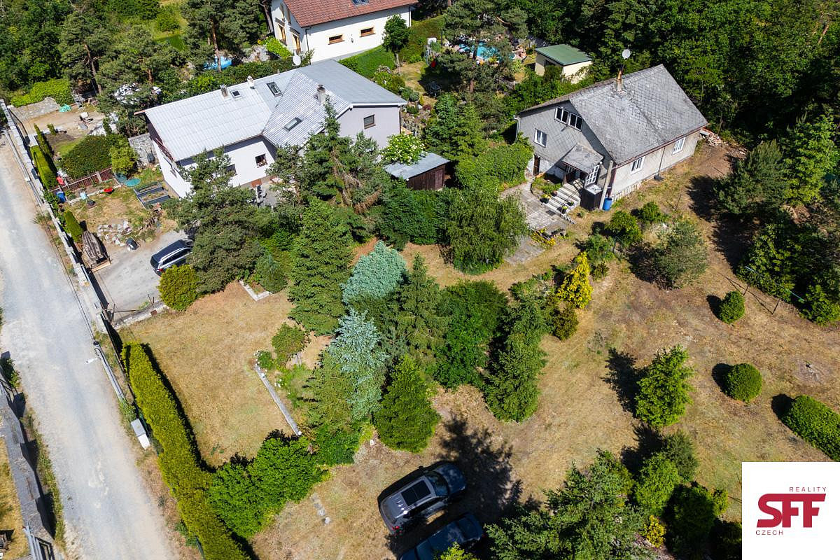 Prodej stavebního pozemku 857 m² – fotografie 4