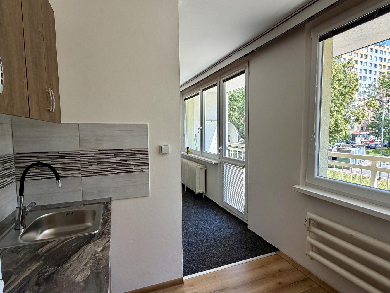 Pronájem bytu 1+kk 27 m² — photo 3