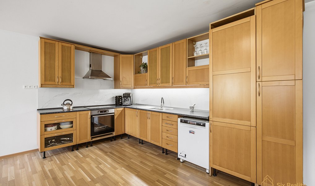 Prodej bytu 3+kk 89 m², Kněževes – náhled fotky 4