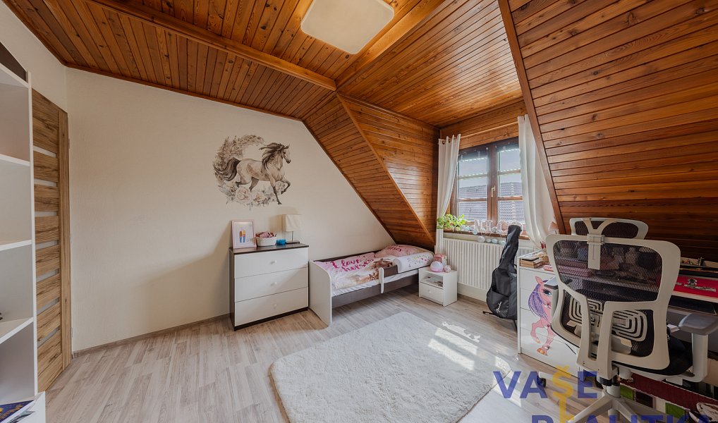 Prodej domu 200 m² s pozemkem 525 m², Jeseník nad Odrou – náhled fotky 20