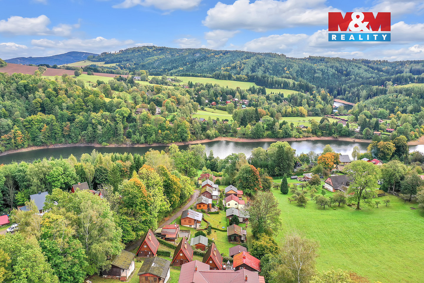 Prodej domu 181 m² s pozemkem 293 m² – další