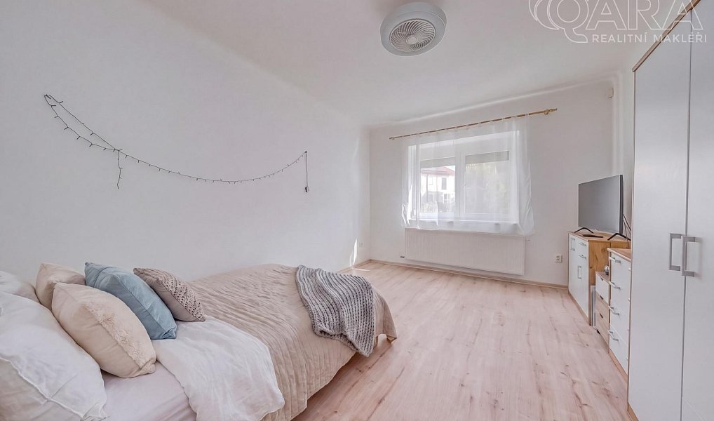 Prodej domu 270 m² s pozemkem 431 m², Praha – náhled fotky 9