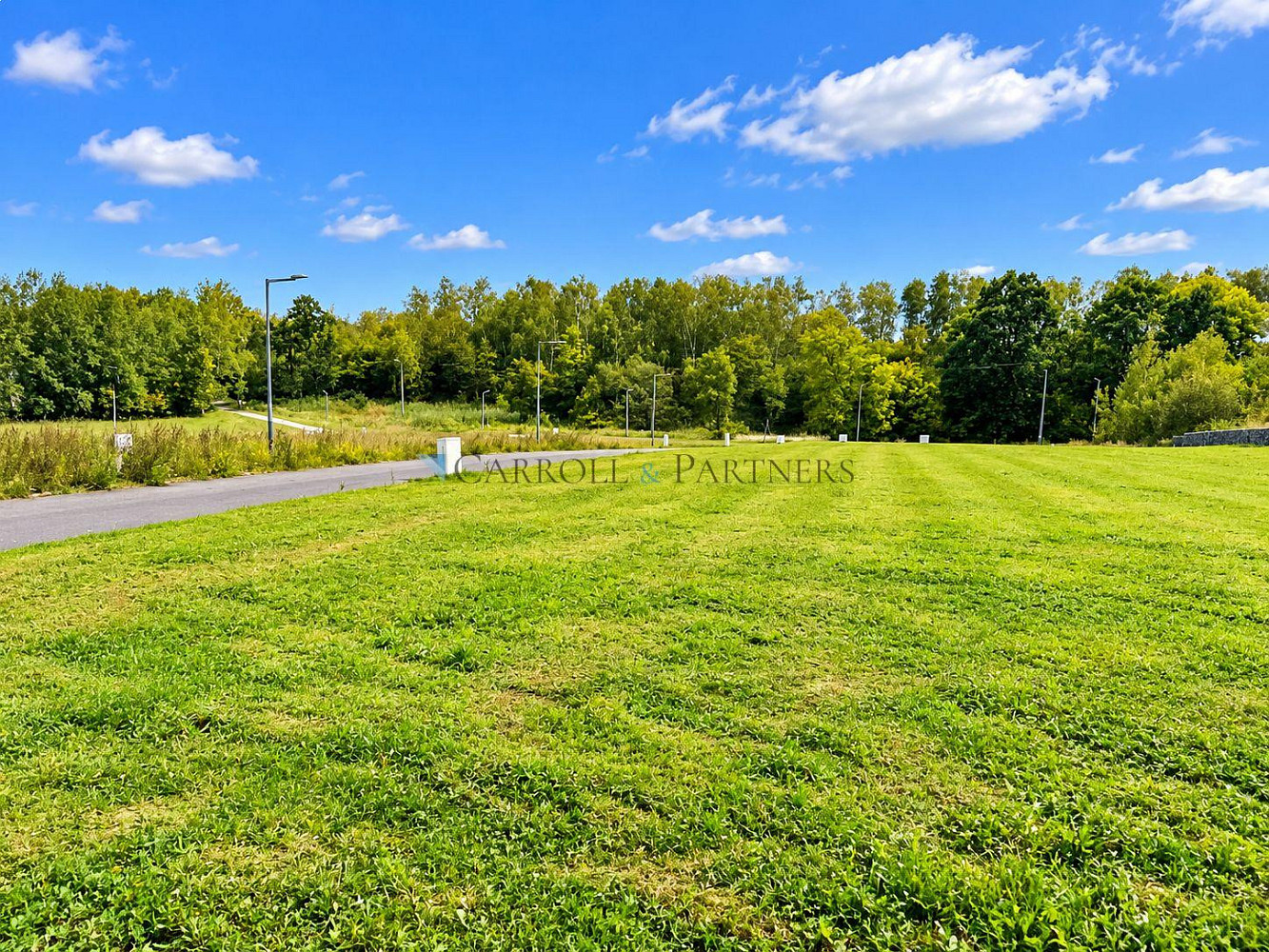Prodej stavebního pozemku 817 m² – fotografie 4