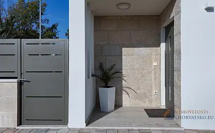 Prodej domu 108 m² s pozemkem 125 m², Malinska-Dubašnica, Chorvatsko