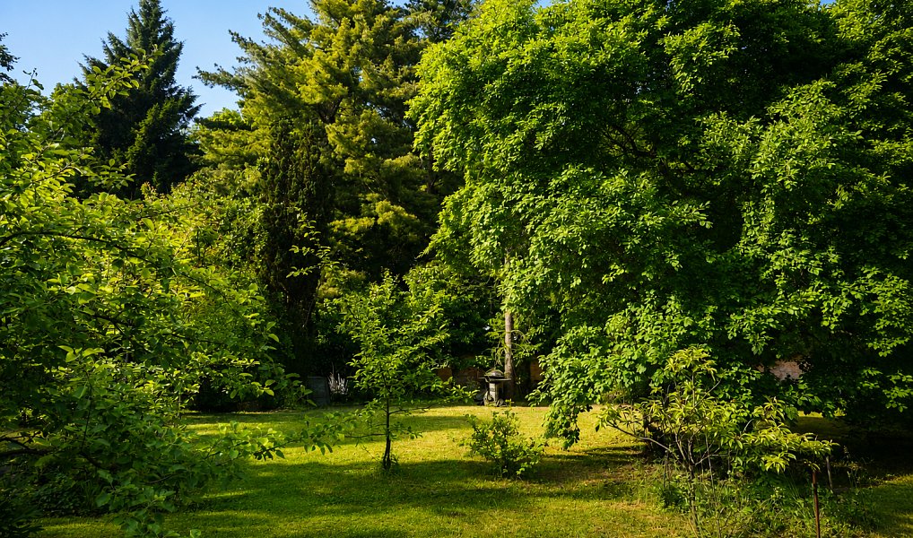 Prodej stavebního pozemku 1 400 m², Klecany – náhled fotky 2