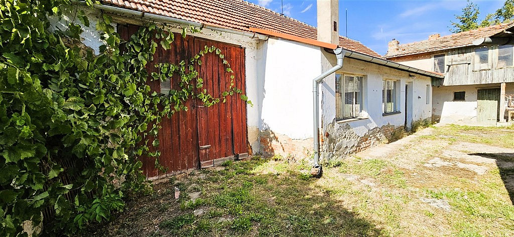 Prodej domu 110 m² s pozemkem 974 m² — photo 3