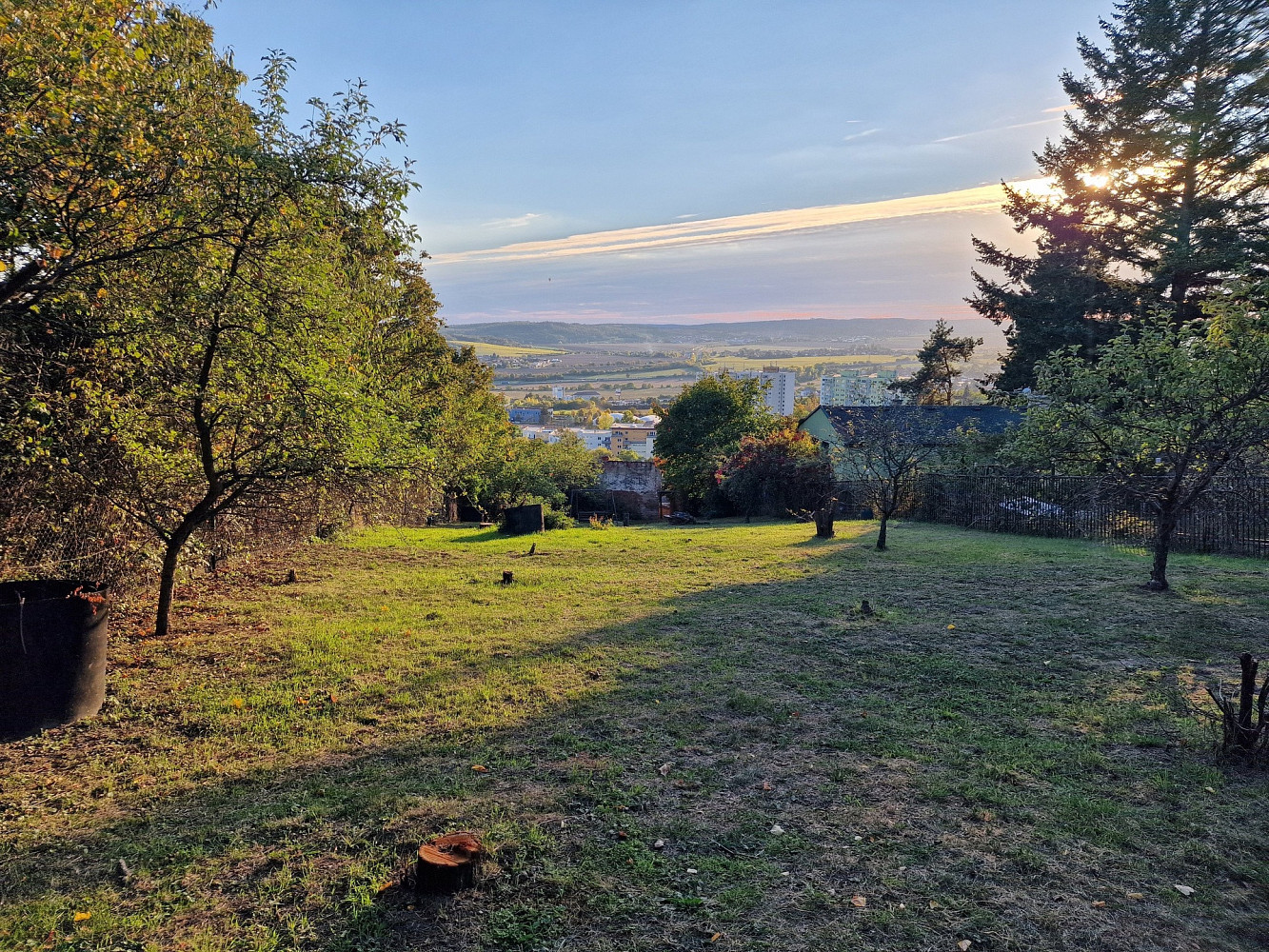 Prodej stavebního pozemku 1 535 m²