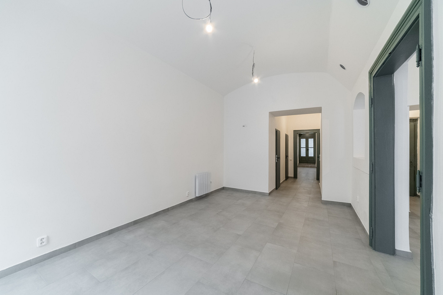 Pronájem obchodních prostor 64 m² – fotografie 4