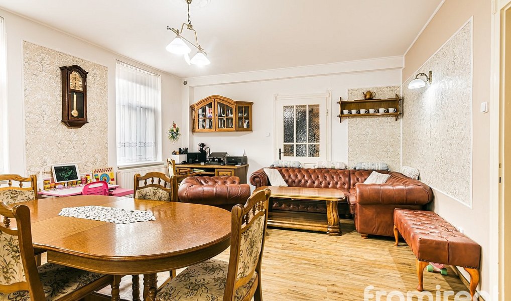 Prodej domu 250 m² s pozemkem 516 m², Strachotín – náhled fotky 11