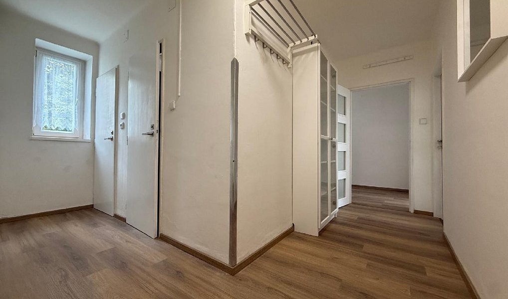 Pronájem bytu 2+1 57 m², Meziboří – náhled fotky 9