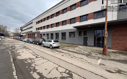 Pronájem obchodních prostor 785 m², Halasova, Ostrava - Vítkovice