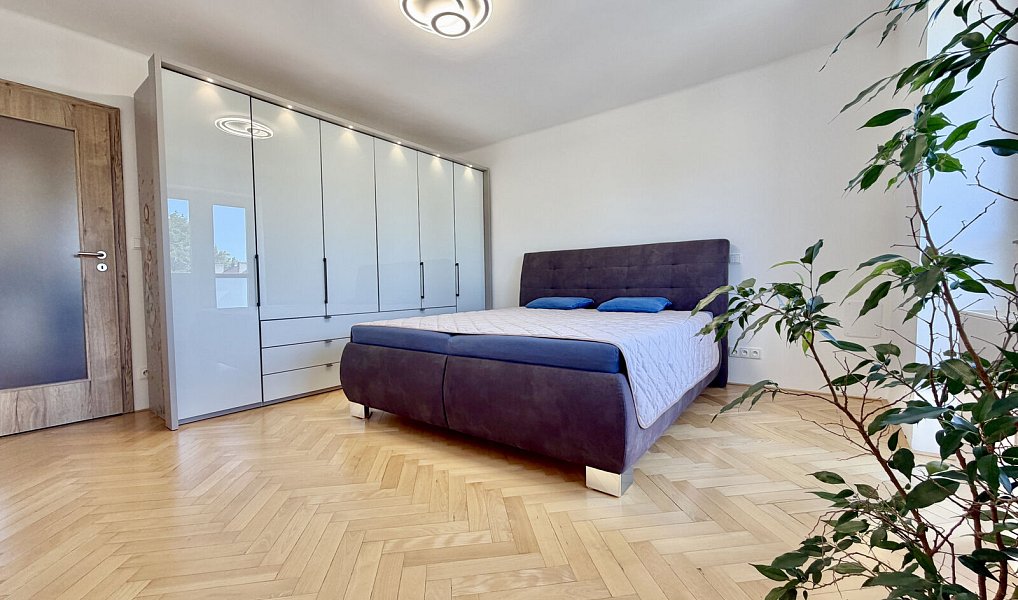 Pronájem bytu 3+kk 60 m², Kladno – náhled fotky 3