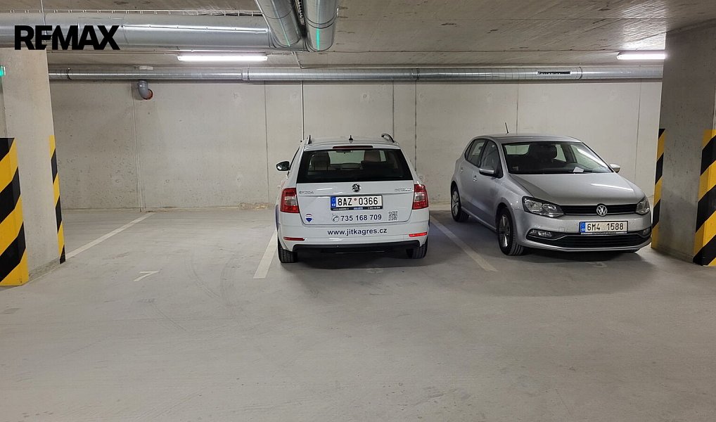 Prodej garážového stání ul. Aloise Rašína, Olomouc, Olomouc – náhled fotky 2