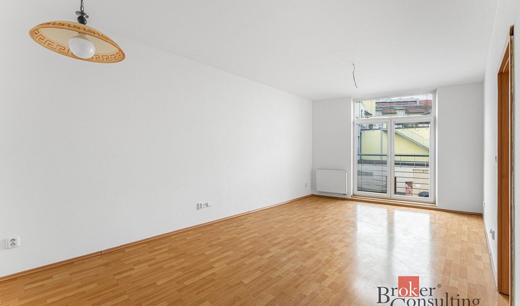 Prodej bytu 3+kk 75 m², Beroun – náhled fotky 2