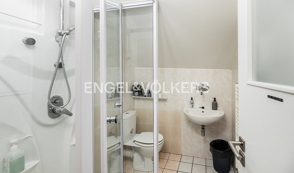 Pronájem kanceláře 93 m², Praha – náhled fotky 8
