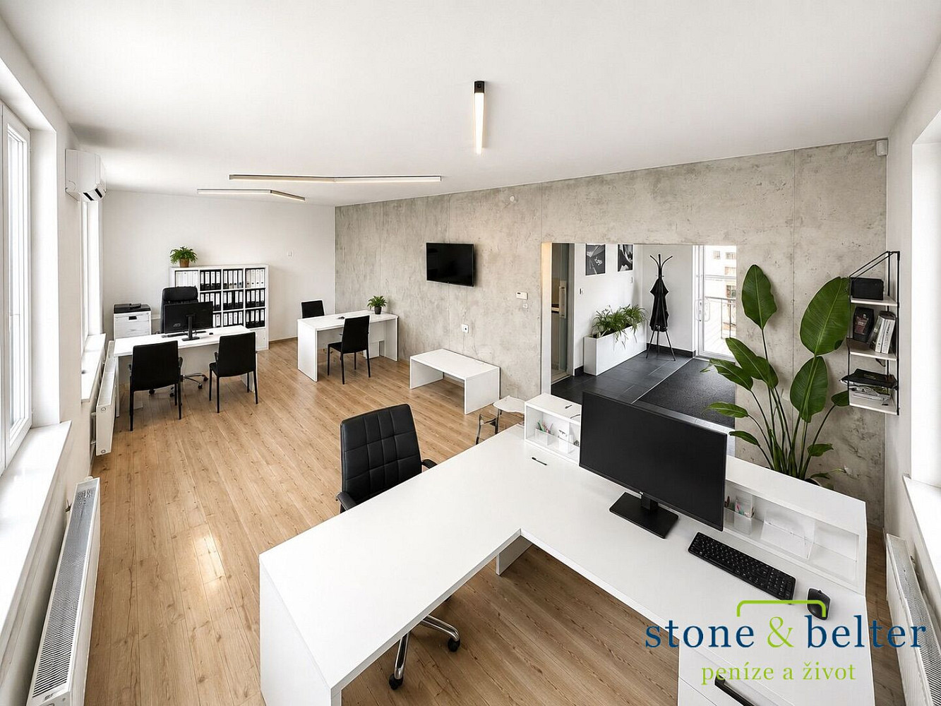 Pronájem kanceláře 209 m²