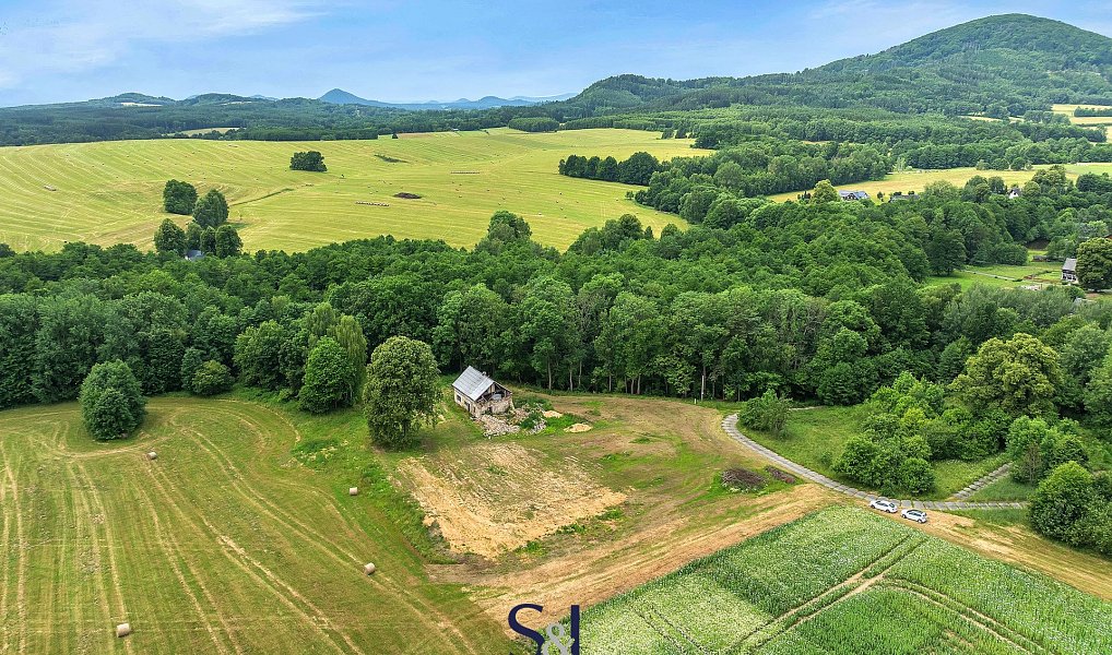 Prodej domu 150 m² s pozemkem 5 464 m², Jablonné v Podještědí – náhled fotky 2