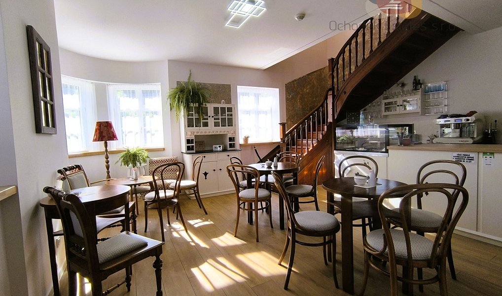 Prodej ubytovacího objektu 690 m², Hněvotín – náhled fotky 2